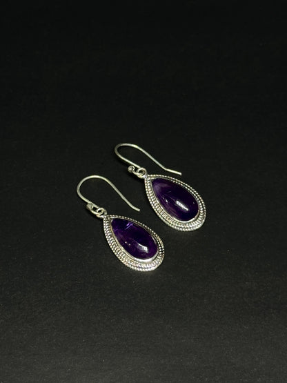 Natural Amethyst Cabochon Earrings – 925 Sterling Silver Teardrop Dangle | Vintage Boho Style